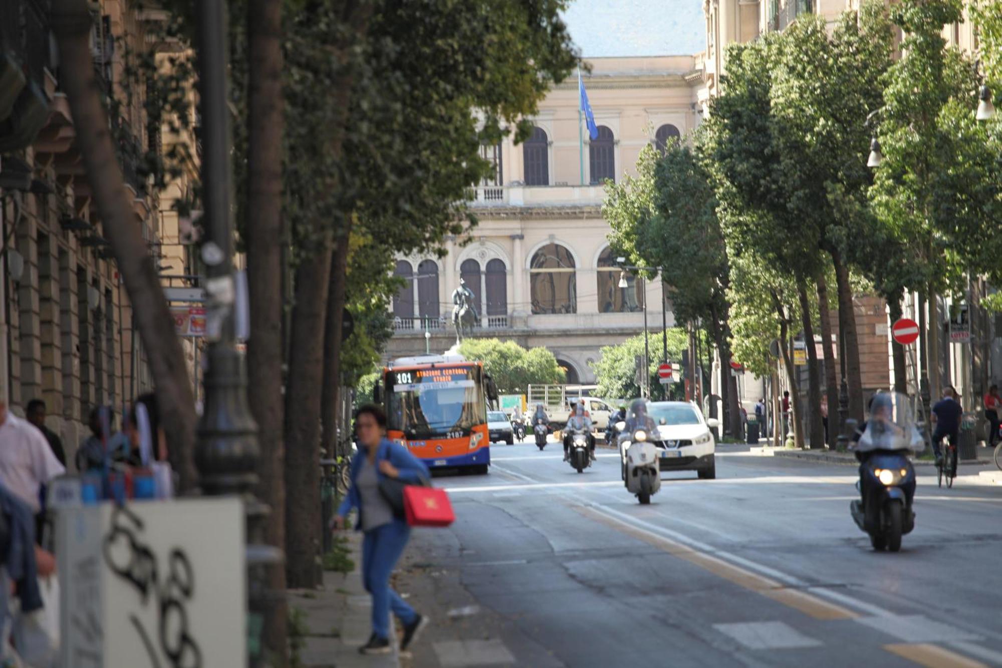 A Casa Di Irene - Loft In Sicily - Centro Di Palermo Leilighet Eksteriør bilde